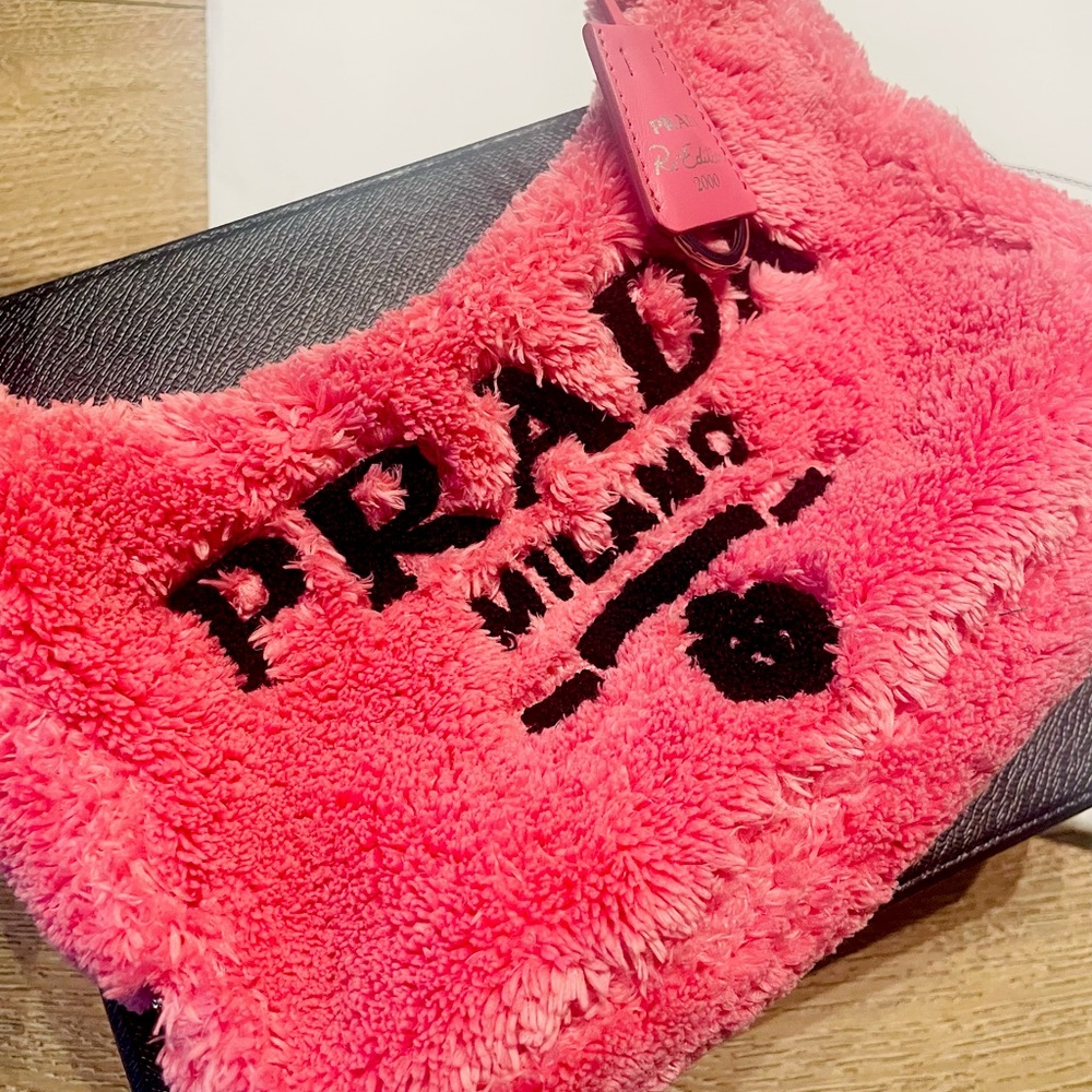 Prada Re-Edition 2000 terry mini-bag